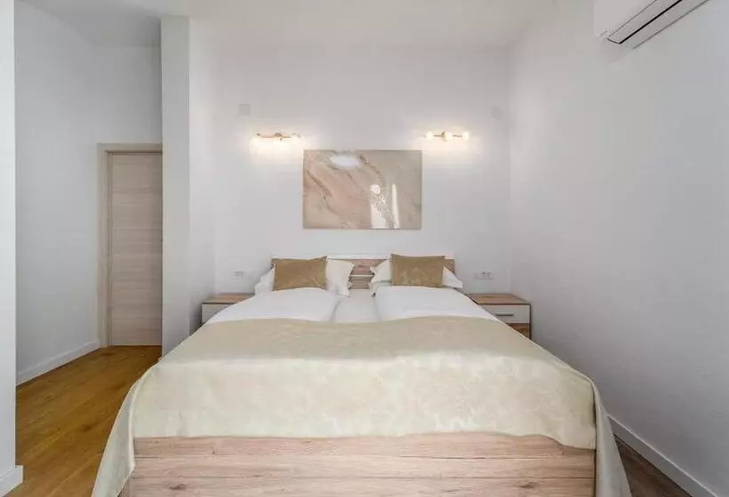 اتاق استاندارد با چشم‌انداز دریا, Rooms Vedrana