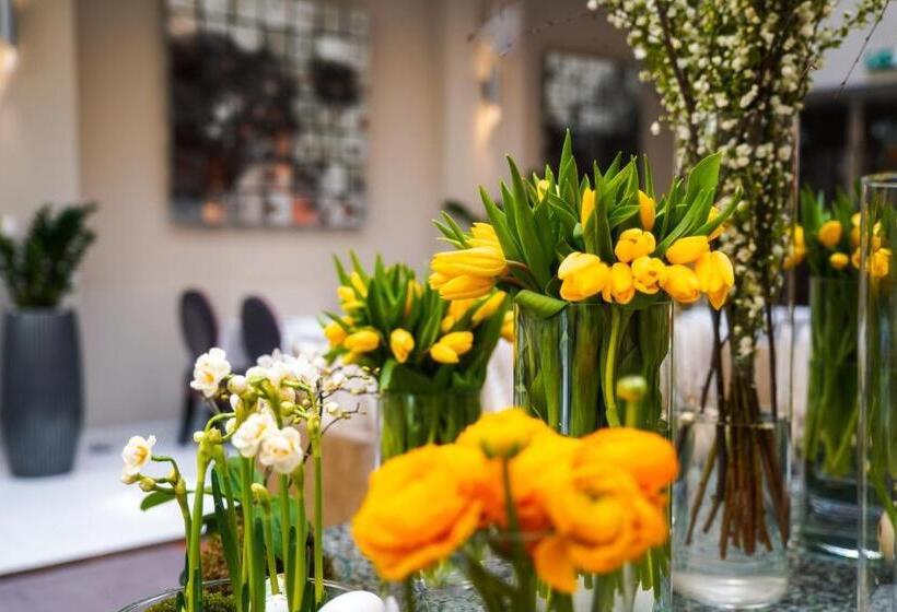 سوییت, The Grand Mark Prague   The Leading Hotels Of The World