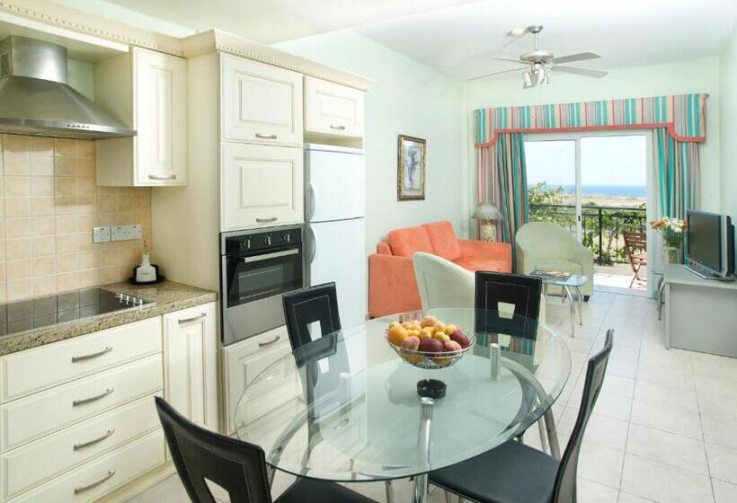 低层单卧公寓, Akamanthea Holiday Village