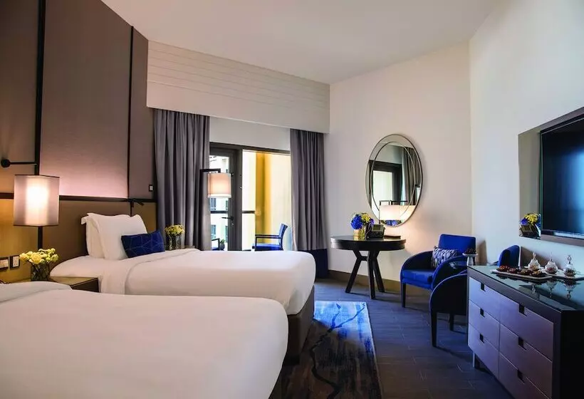 اتاق استاندارد با بالکن و چشم‌انداز دریا, Amwaj Rotana, Jumeirah Beach   Dubai