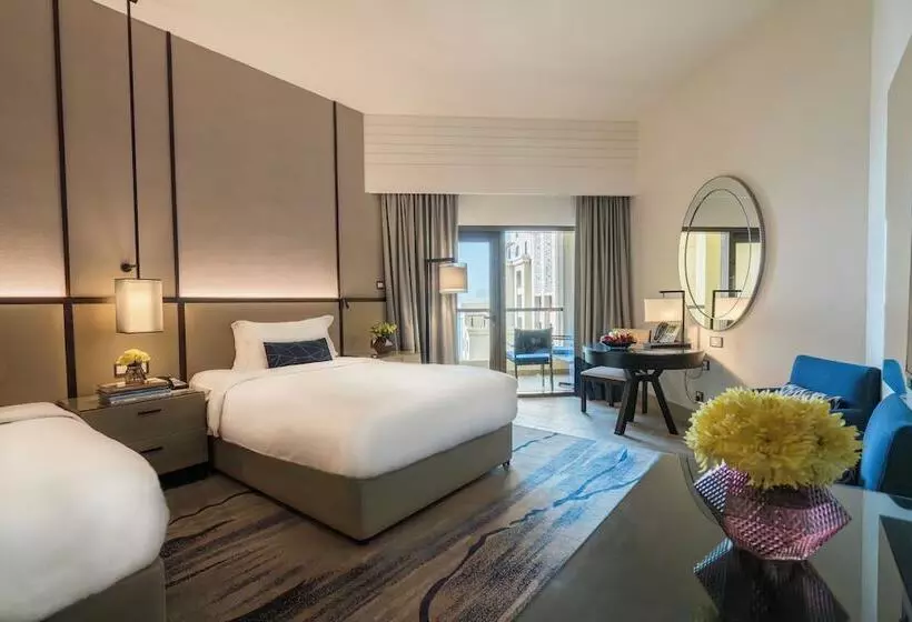 اتاق استاندارد با بالکن و چشم‌انداز دریا, Amwaj Rotana, Jumeirah Beach   Dubai