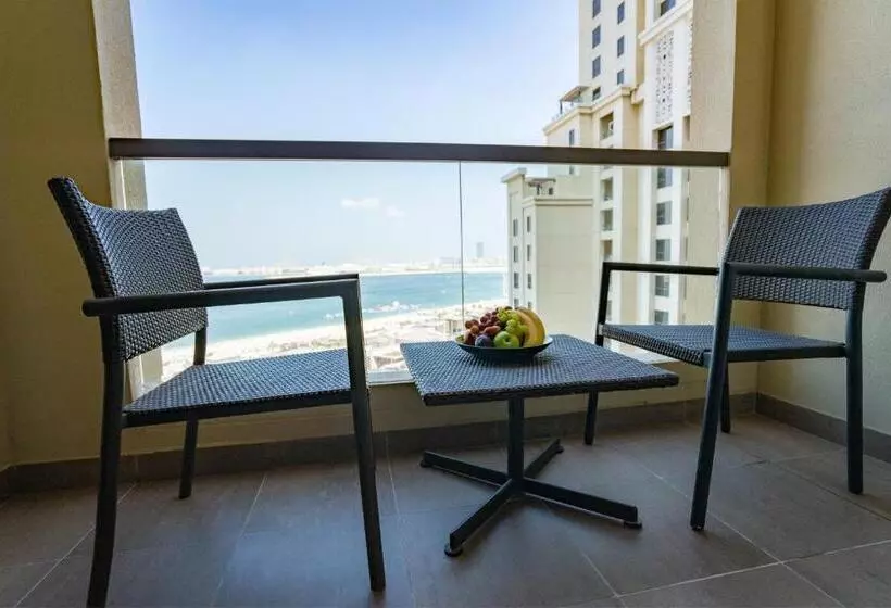 اتاق خانوادگی تودرتو, Amwaj Rotana, Jumeirah Beach   Dubai