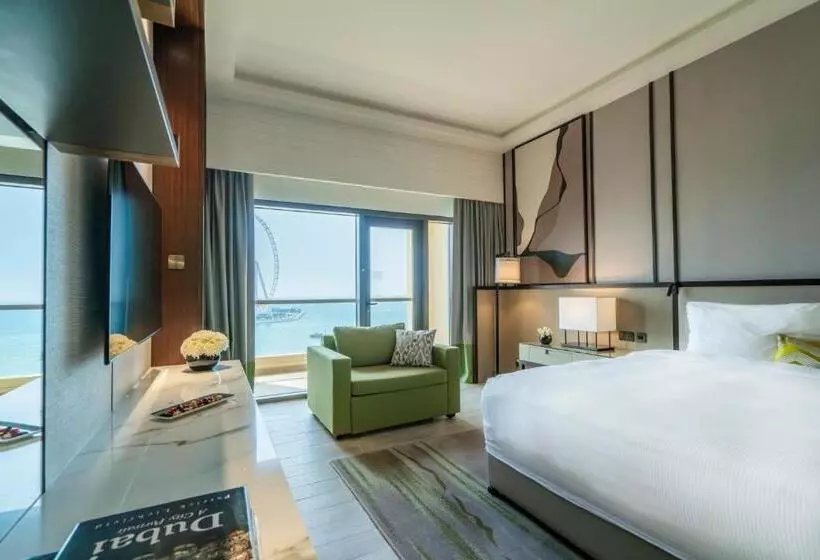 سوئیت با بالکن, Amwaj Rotana, Jumeirah Beach   Dubai