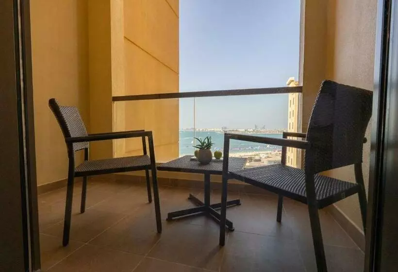 اتاق استاندارد با تخت بزرگ, Amwaj Rotana, Jumeirah Beach   Dubai