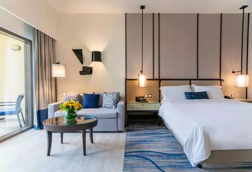 اتاق استاندارد با تخت بزرگ, Amwaj Rotana, Jumeirah Beach   Dubai