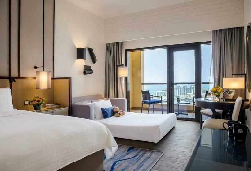 Семейный Номер, Amwaj Rotana, Jumeirah Beach   Dubai