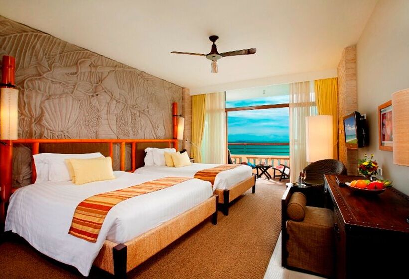 اتاق لوکس با چشمانداز دریا, Centara Grand Mirage Beach Resort Pattaya