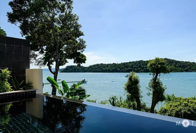 オーシャンビューの１ベッドルームビラ, Chandara Resort & Spa Phuket