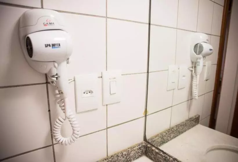 اتاق استاندارد یک نفره, Continental Business  200 Metros Do Complexo Hospitalar Santa Casa