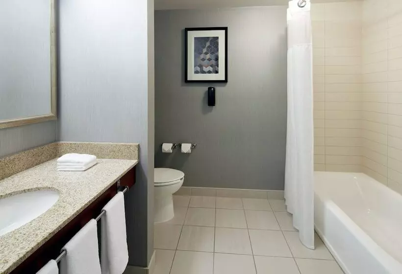 استودیوی استاندارد, Fairfield Inn & Suites By Marriott Montreal Airport