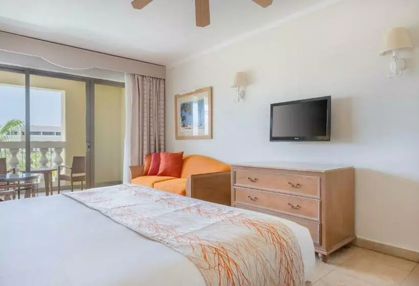 اتاق سوپریور, Iberostar Waves Rose Hall Beach