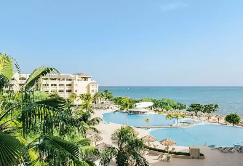 اتاق سوپریور, Iberostar Waves Rose Hall Beach