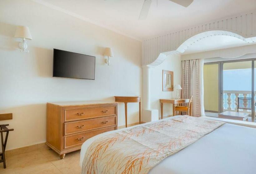 小型套房带海景, Iberostar Waves Rose Hall Beach