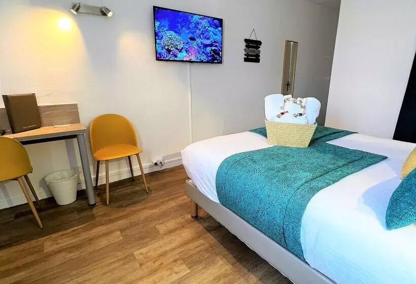 سوییت جونیور با چشم‌انداز دریا, Iberostar Waves Rose Hall Beach