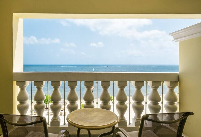 小型套房带海景, Iberostar Waves Rose Hall Beach