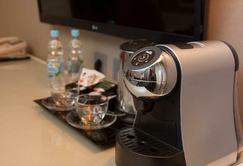 آپارتمان لوکس 1 خوابه, Maidan Palace