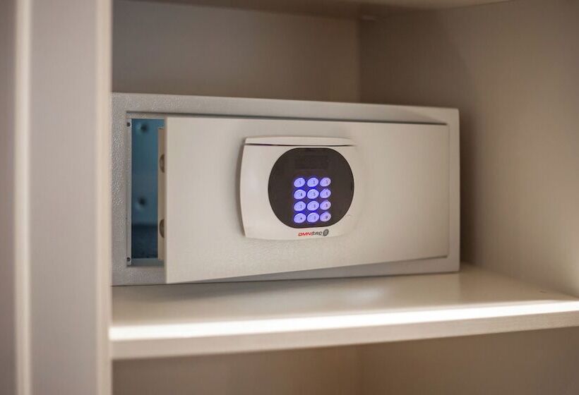 اتاق کلاس بیزنس, Maidan Palace