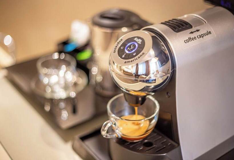 آپارتمان 1 خوابه, Maidan Palace