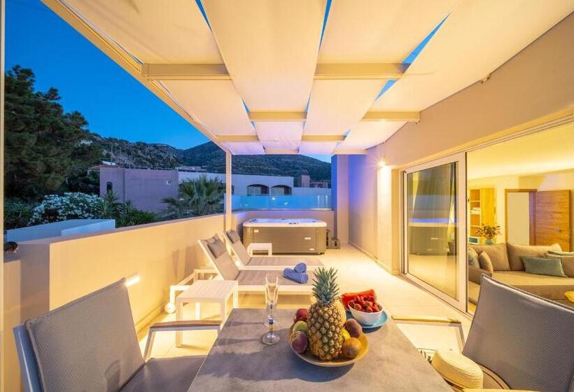سوییت جونیور با چشم‌انداز دریا, Rainbow Apartments
