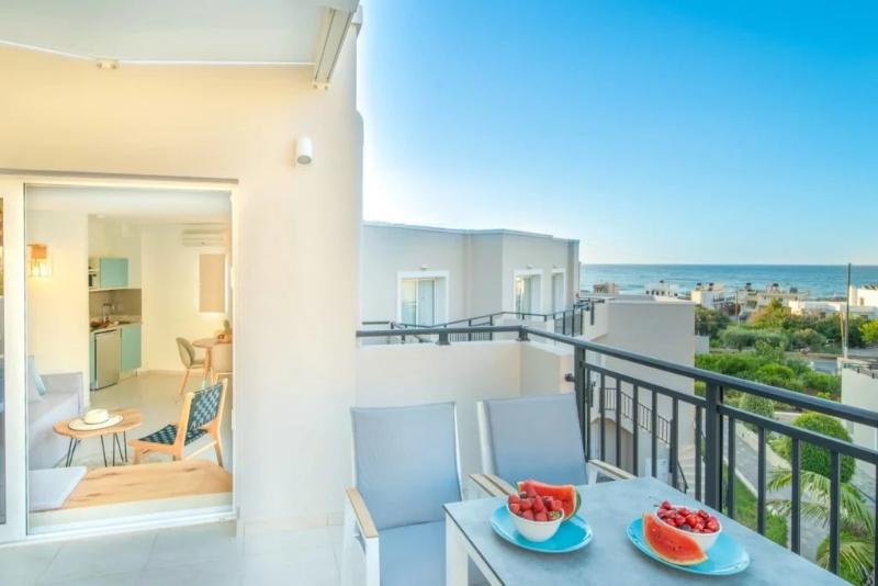 주니어 스위트 바다 전망, Rainbow Apartments