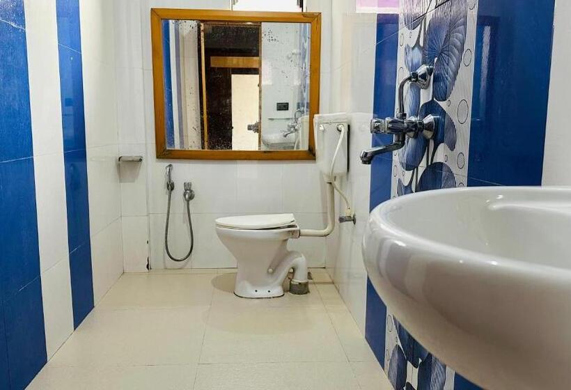 غرفة ديلوكس مزودة بشرفة, Baga Bay 200 Meters From Baga Beach