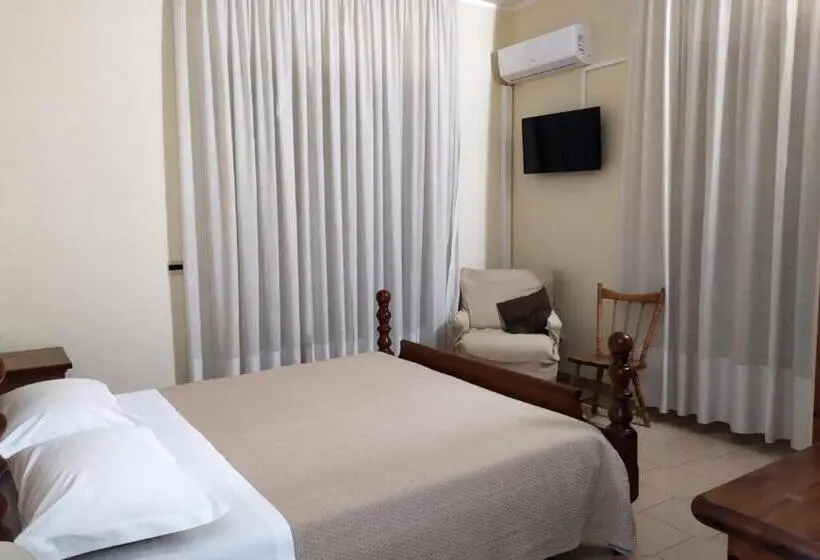 اتاق استاندارد یک نفره, Casa Del Gourmet