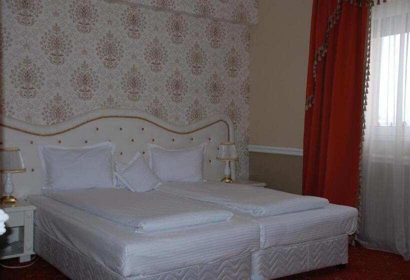 חדר דלוקס עם נוף להרים, Conacul Din Ardeal