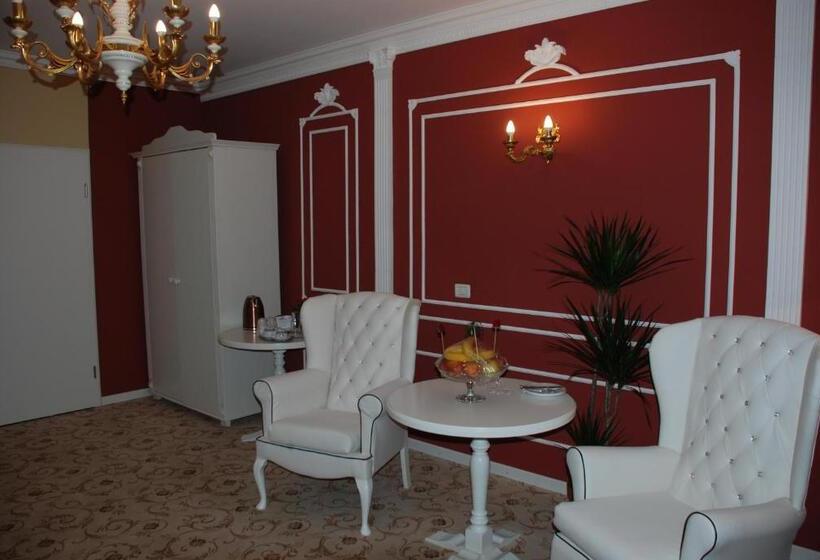 סוויטה דלוקס, Conacul Din Ardeal