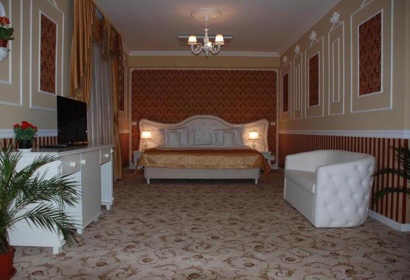 סוויטה דלוקס, Conacul Din Ardeal