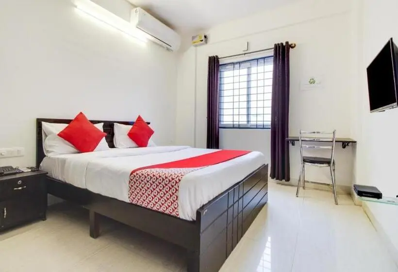 اتاق کلاسیک سه تخته, O Sm Residency