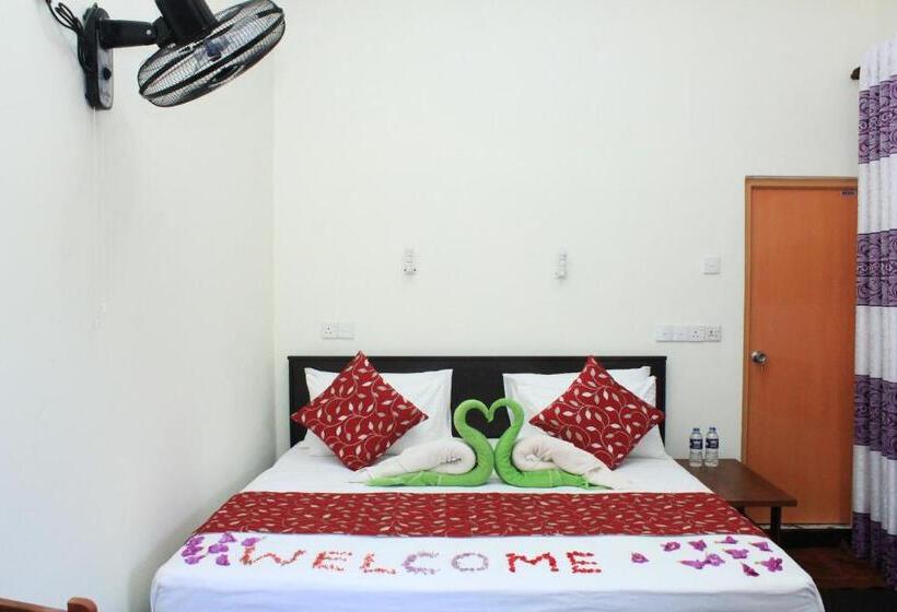 غرفة ديلوكس, Sigiri Liya Rest