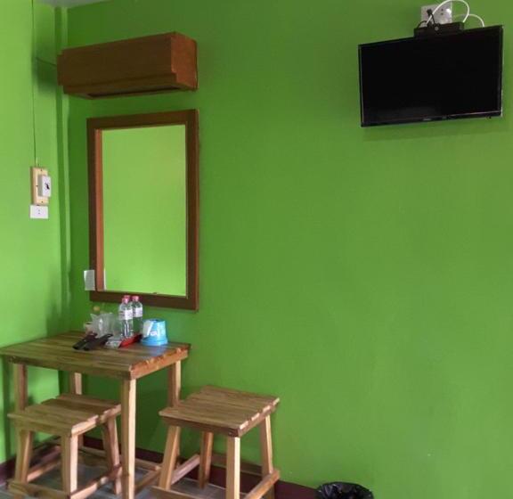 豪华房间, สิชล บ้านอุ๊ รีสอร์ท