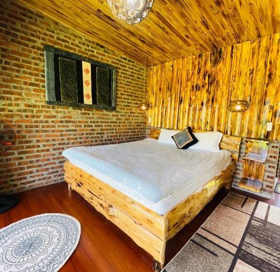 بانگلوی استاندارد, Cơmlam Eco House