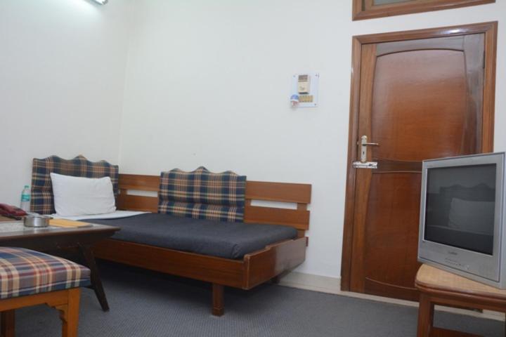 اتاق عادی یک تخته, Natraj