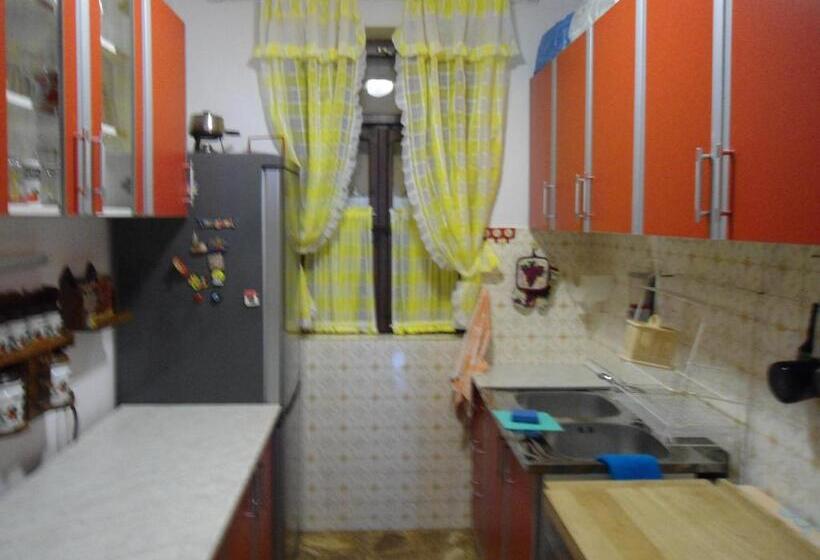 آپارتمان 1 خوابه همکف, Guest House Vila Bak
