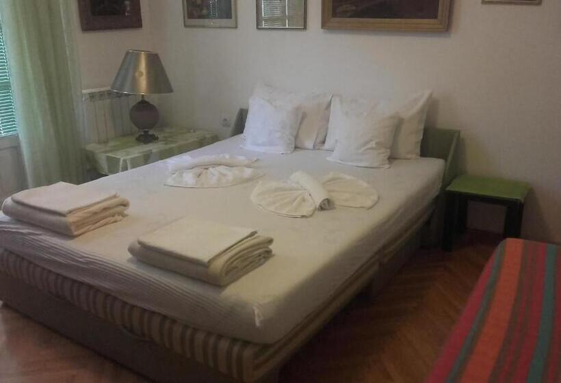 آپارتمان 1 خوابه همکف, Guest House Vila Bak