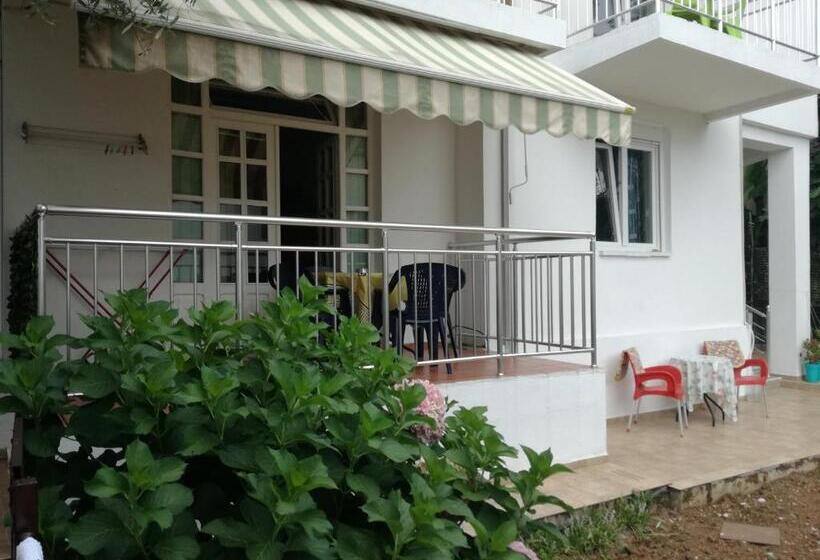 آپارتمان 1 خوابه همکف, Guest House Vila Bak