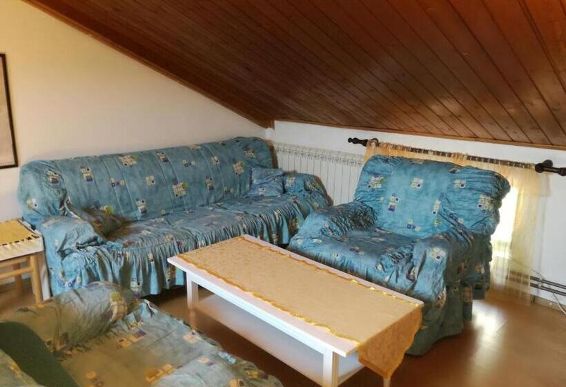 استودیو استاندارد با بالکن, Guest House Vila Bak