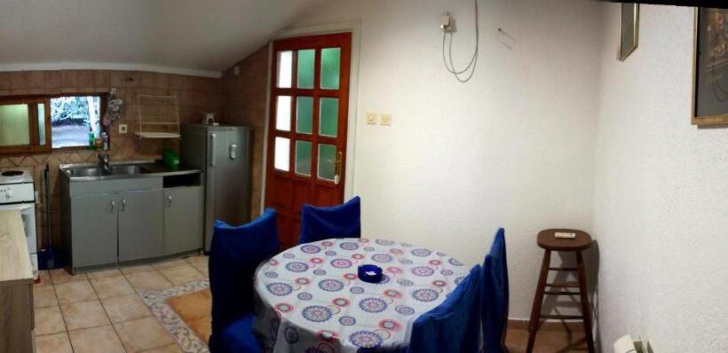 آپارتمان 1 خوابه, Guest House Vila Bak