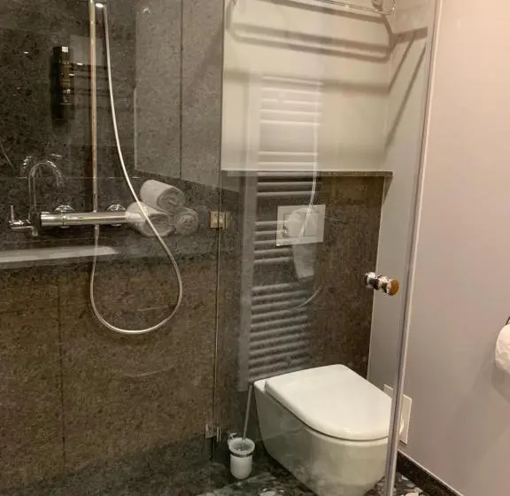 1 Bedroom Apartment Lake View, Villa Stiegl