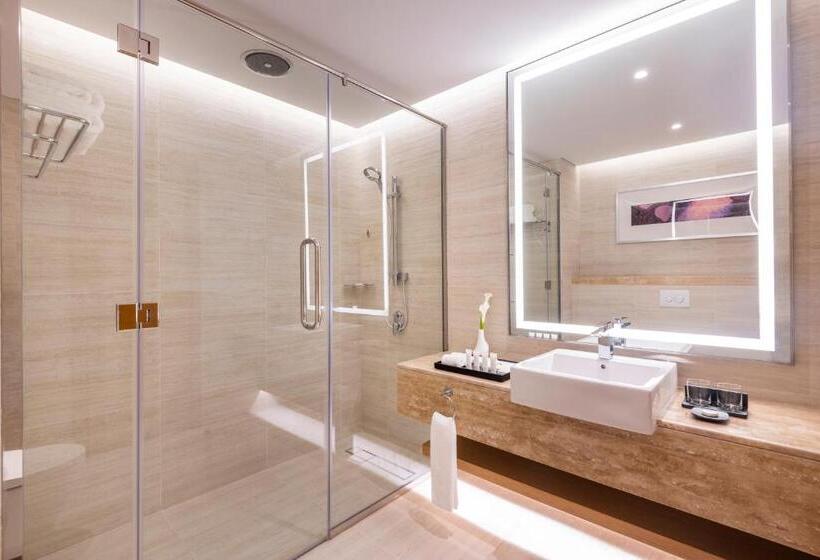 اتاق لوکس با تخت بزرگ, Jouri A Murwab Hotel Doha