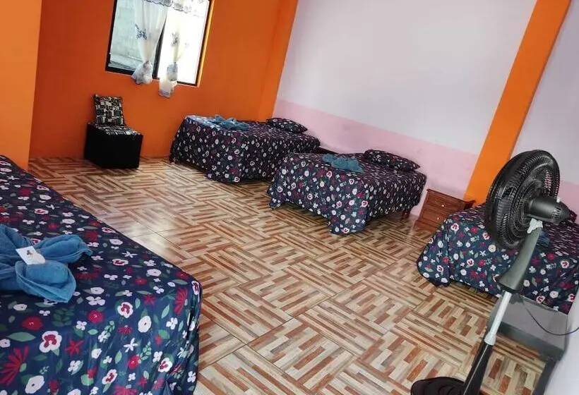 Economy Quadruple Room, La Casa De Jeimy