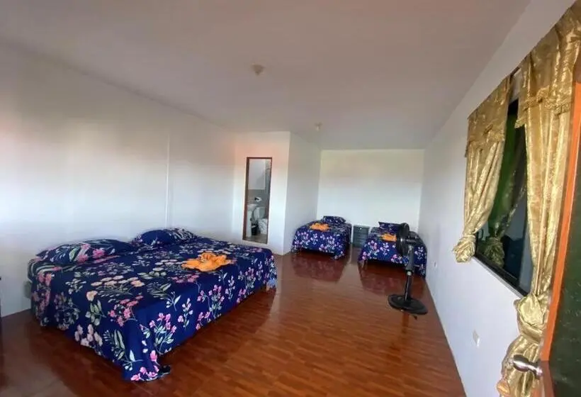Economy Quadruple Room, La Casa De Jeimy