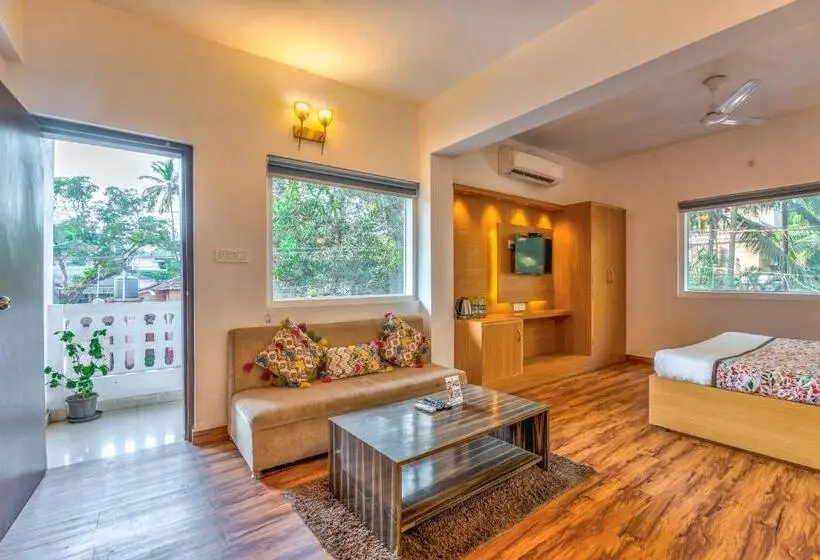 Sviitti Parveke, The Boho, Vagator Beach Goa Near Thalassa