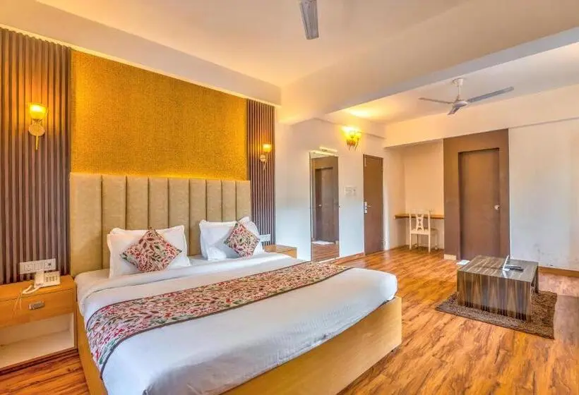 Sviitti Parveke, The Boho, Vagator Beach Goa Near Thalassa
