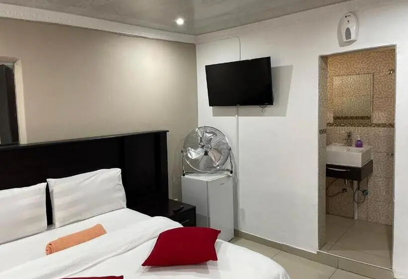 Standard-huone, Martyrs Guest House