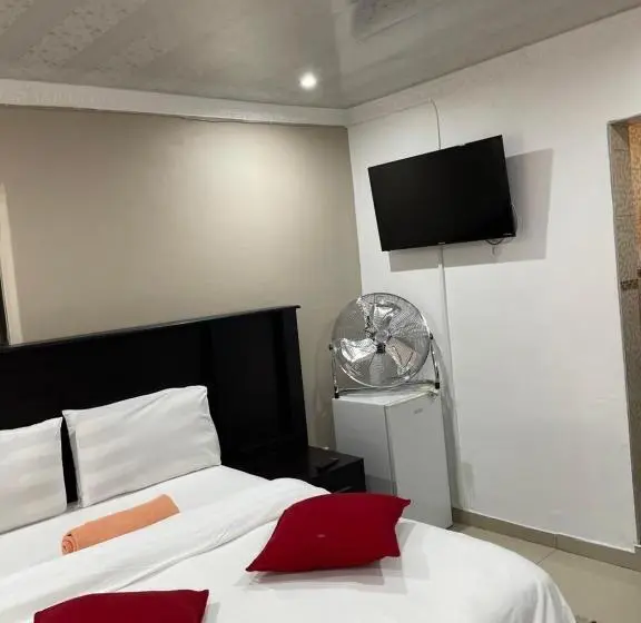 Deluxe-huone, Martyrs Guest House