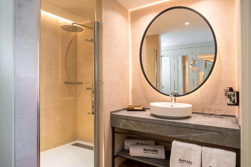 اتاق سوپریور با چشمانداز استخر, Barcelo La Nucia Palms