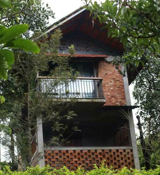 キングサイズベッドのスタンダードルーム, Barsati Ranches