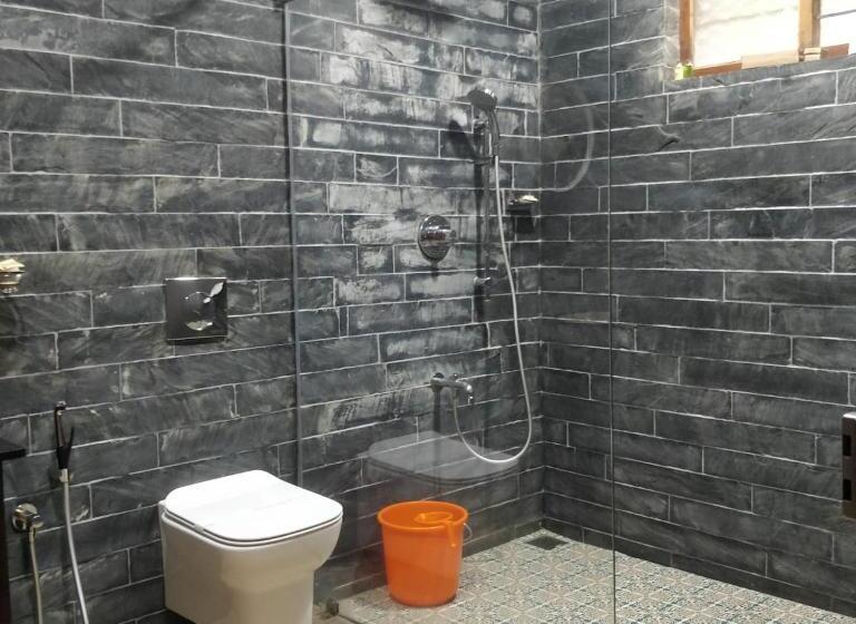 バルコニー付きデラックスルーム, Barsati Ranches